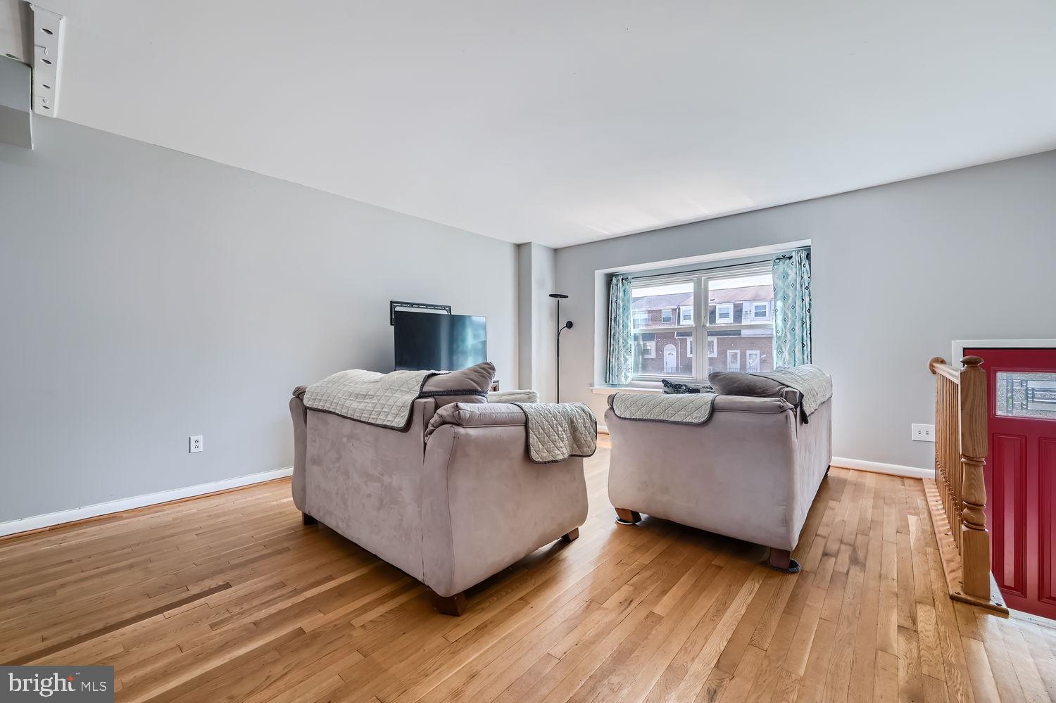 1009 Stormont Circle Halethorpe, MD 21227 - Photo 4 of 26