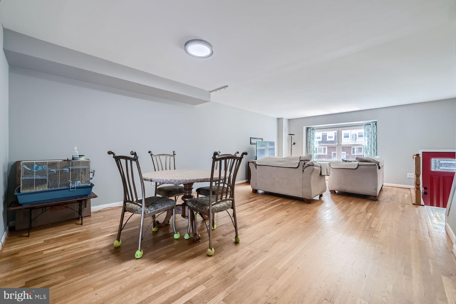 1009 Stormont Circle Halethorpe, MD 21227 - Photo 5 of 26