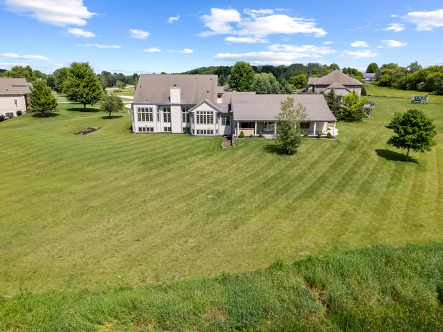 $1,295,000 | 3976 Woodridge Court, Richfield, WI 53017
