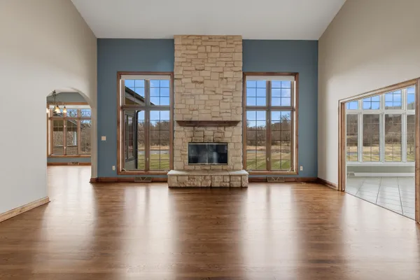 $1,295,000 | 3976 Woodridge Court, Richfield, WI 53017