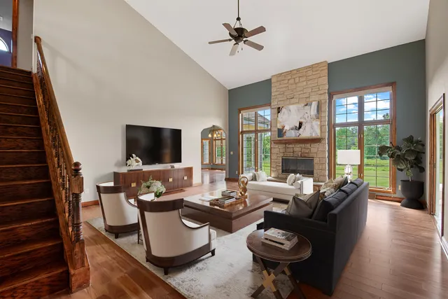 $1,295,000 | 3976 Woodridge Court, Richfield, WI 53017