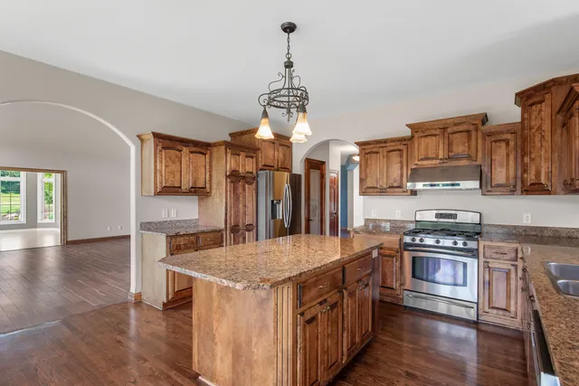$1,295,000 | 3976 Woodridge Court, Richfield, WI 53017