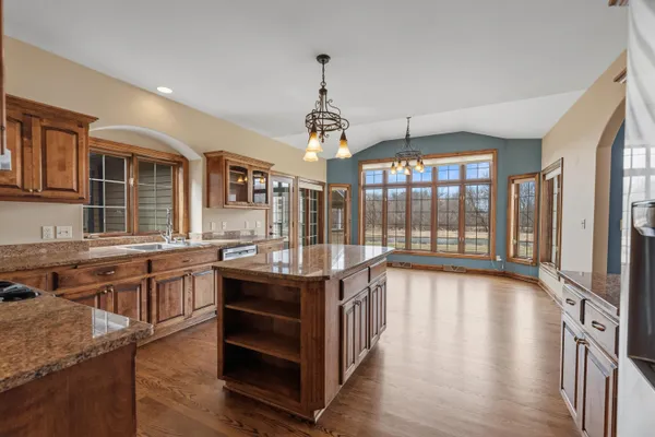 $1,295,000 | 3976 Woodridge Court, Richfield, WI 53017