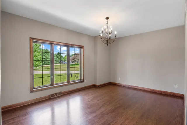 $1,295,000 | 3976 Woodridge Court, Richfield, WI 53017