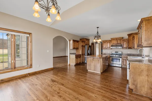 $1,295,000 | 3976 Woodridge Court, Richfield, WI 53017