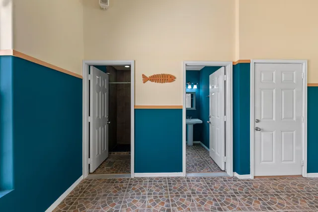 $1,295,000 | 3976 Woodridge Court, Richfield, WI 53017