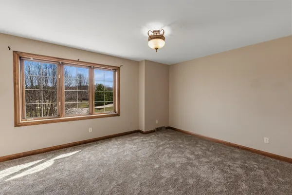 $1,295,000 | 3976 Woodridge Court, Richfield, WI 53017