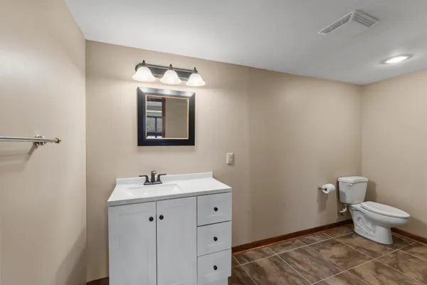$1,295,000 | 3976 Woodridge Court, Richfield, WI 53017