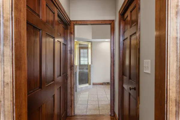 $1,295,000 | 3976 Woodridge Court, Richfield, WI 53017