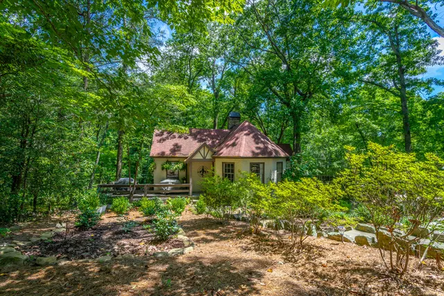 $399,000 | 2 Mother Goose Village, Lookout Mountain, GA 30750