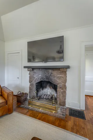 $399,000 | 2 Mother Goose Village, Lookout Mountain, GA 30750