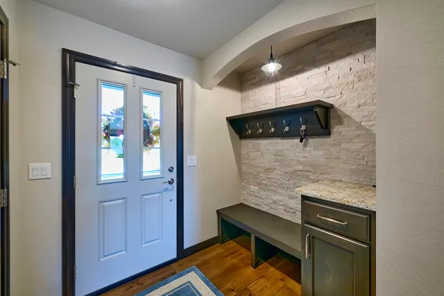 $370,000 | 838 Sharon Lane, Pulaski, WI 54162