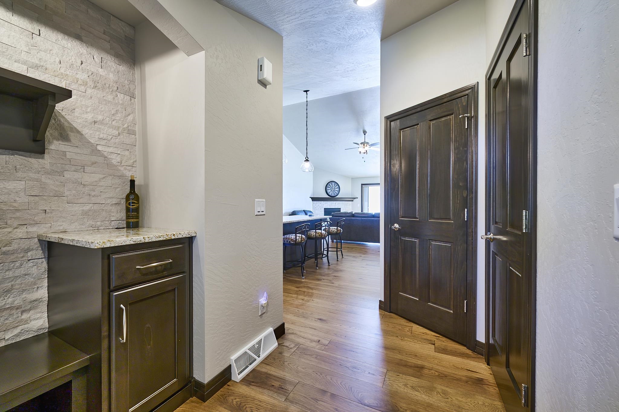 838 Sharon Lane Pulaski, WI 54162 - Photo 6 of 21