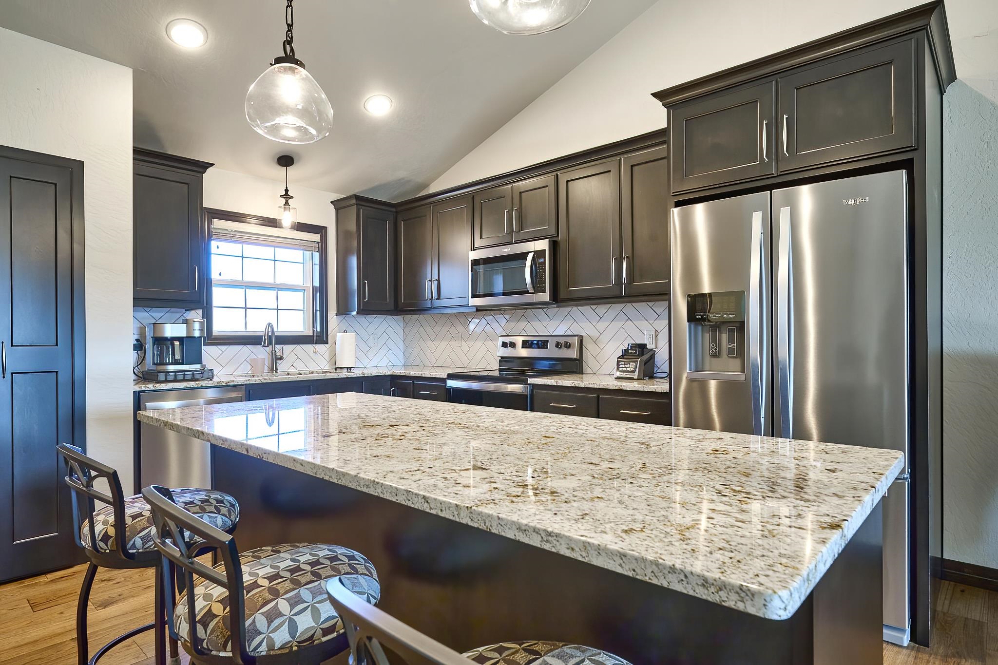 838 Sharon Lane Pulaski, WI 54162 - Photo 10 of 21