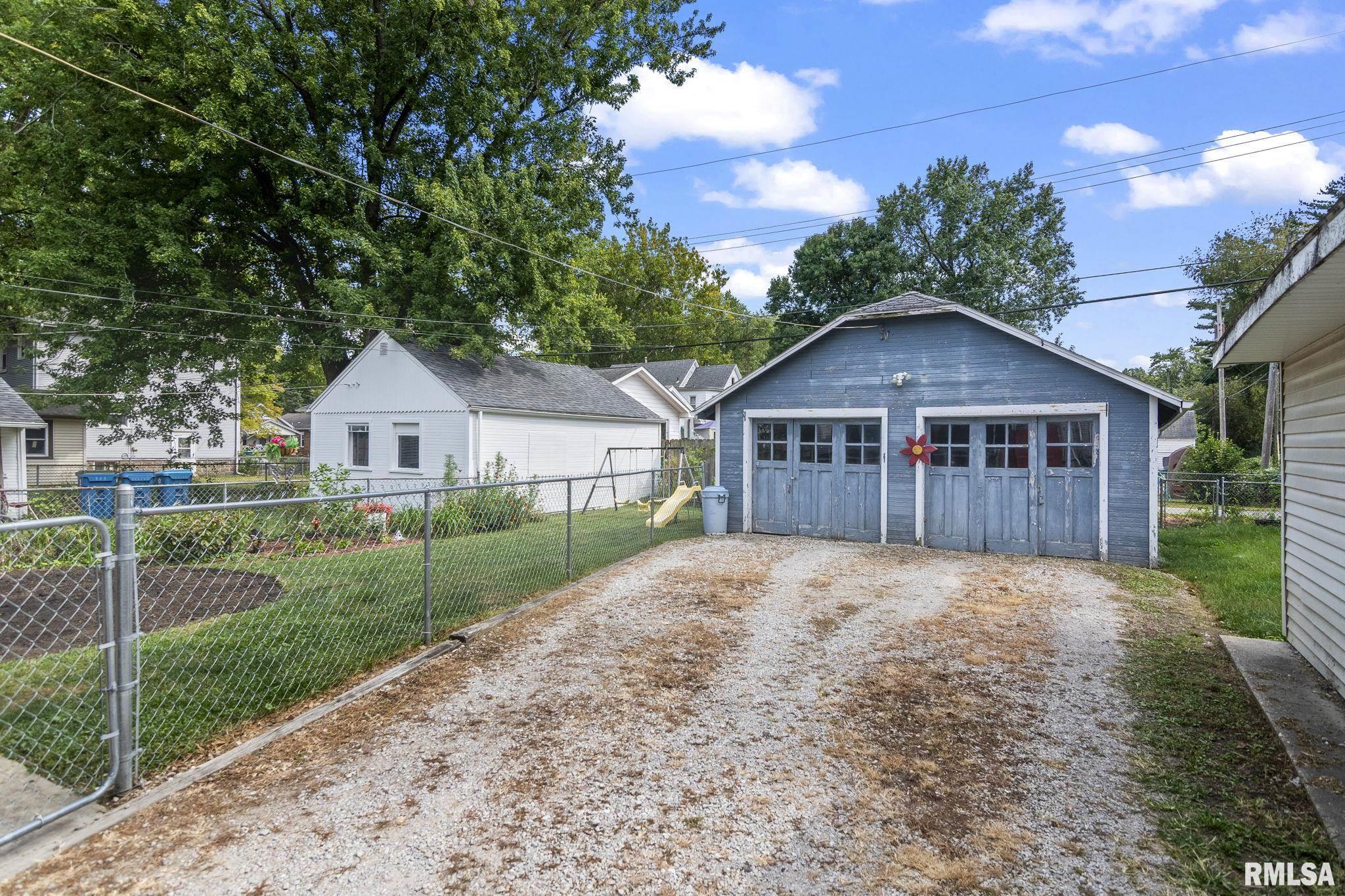 1312 West Edwards Street Springfield, IL 62704 - Photo 34 of 35 Gallery Image 34