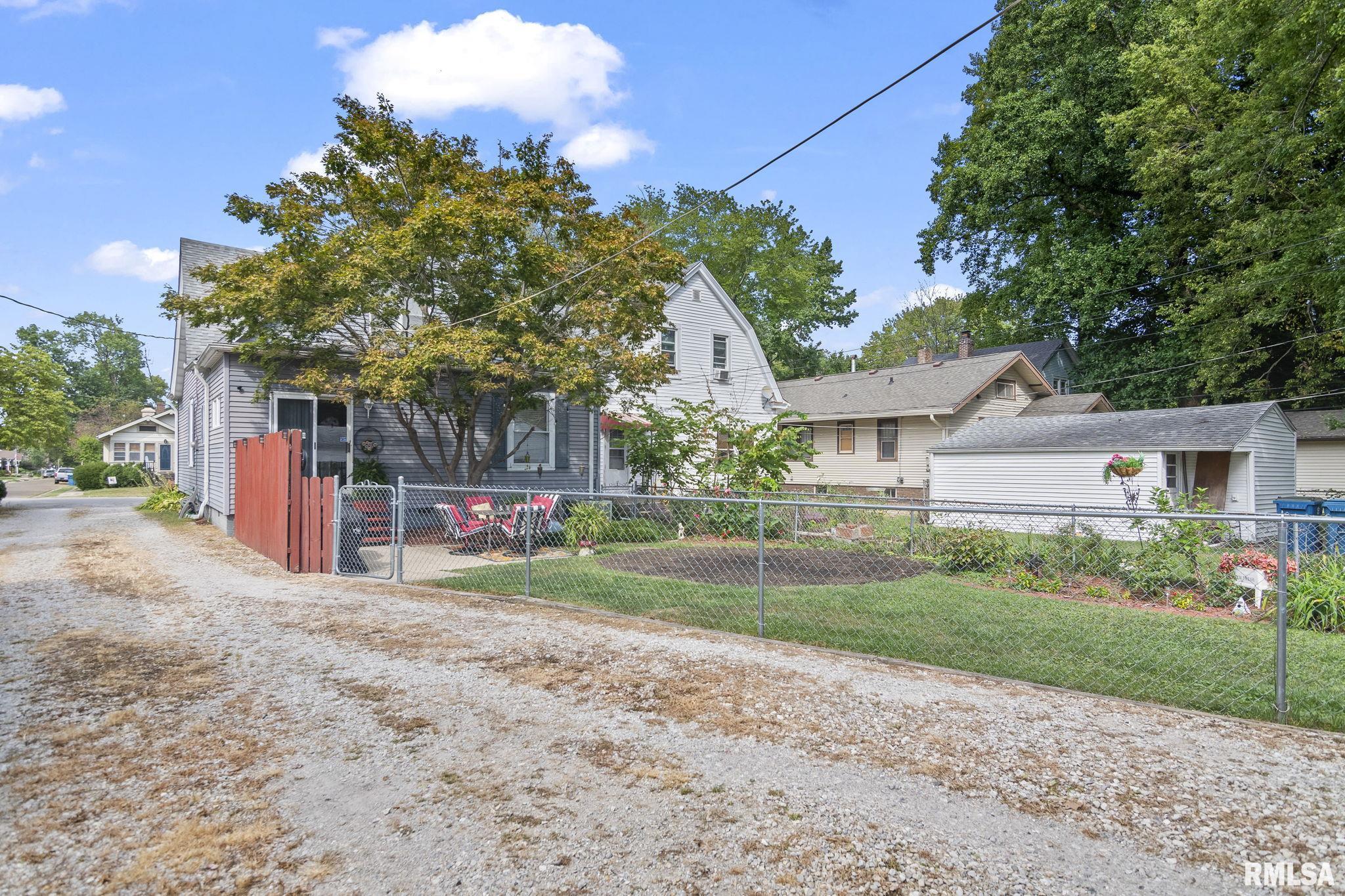 1312 West Edwards Street Springfield, IL 62704 - Photo 35 of 35 Gallery Image 35