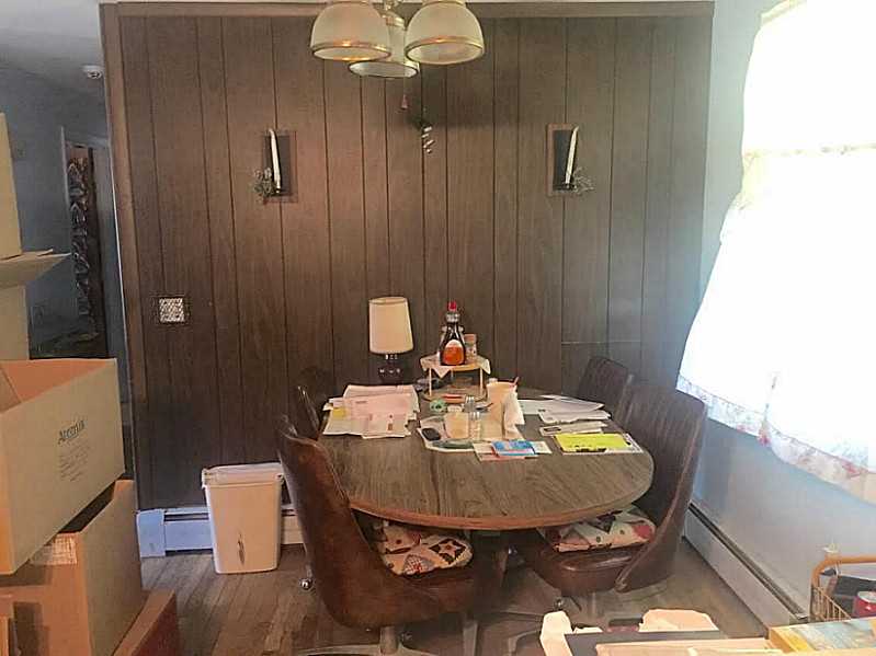 75 Buckwheat Avenue Portsmouth, RI 02871 - Photo 5 of 11 Kitchen.