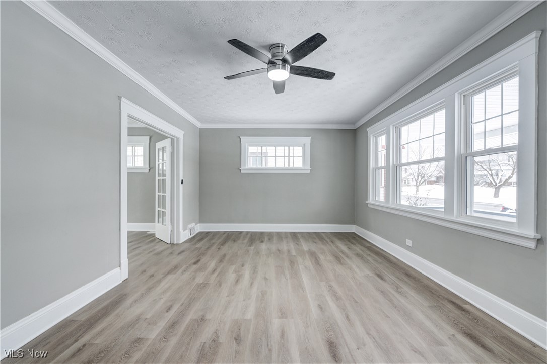 3272 Berea Road Cleveland, OH 44111 - Photo 5 of 29 Gallery Image 5