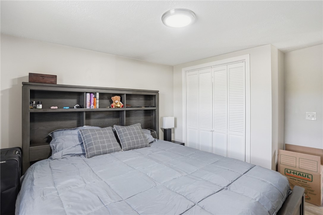 5 Maple Avenue Smithfield, RI 02917 - Photo 17 of 33