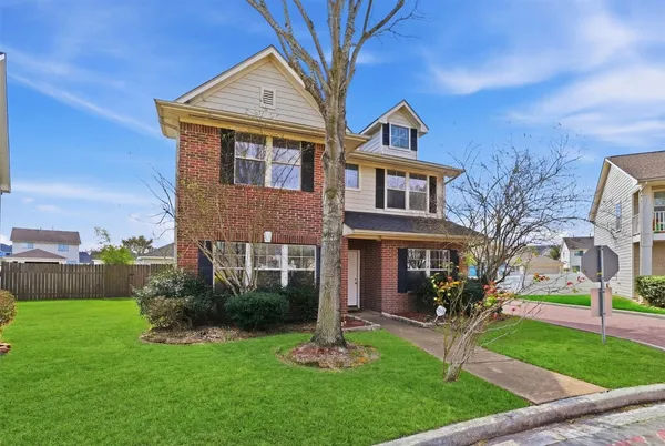 $2,400 | 11930 Long Wood Garden Drive, Houston, TX 77047