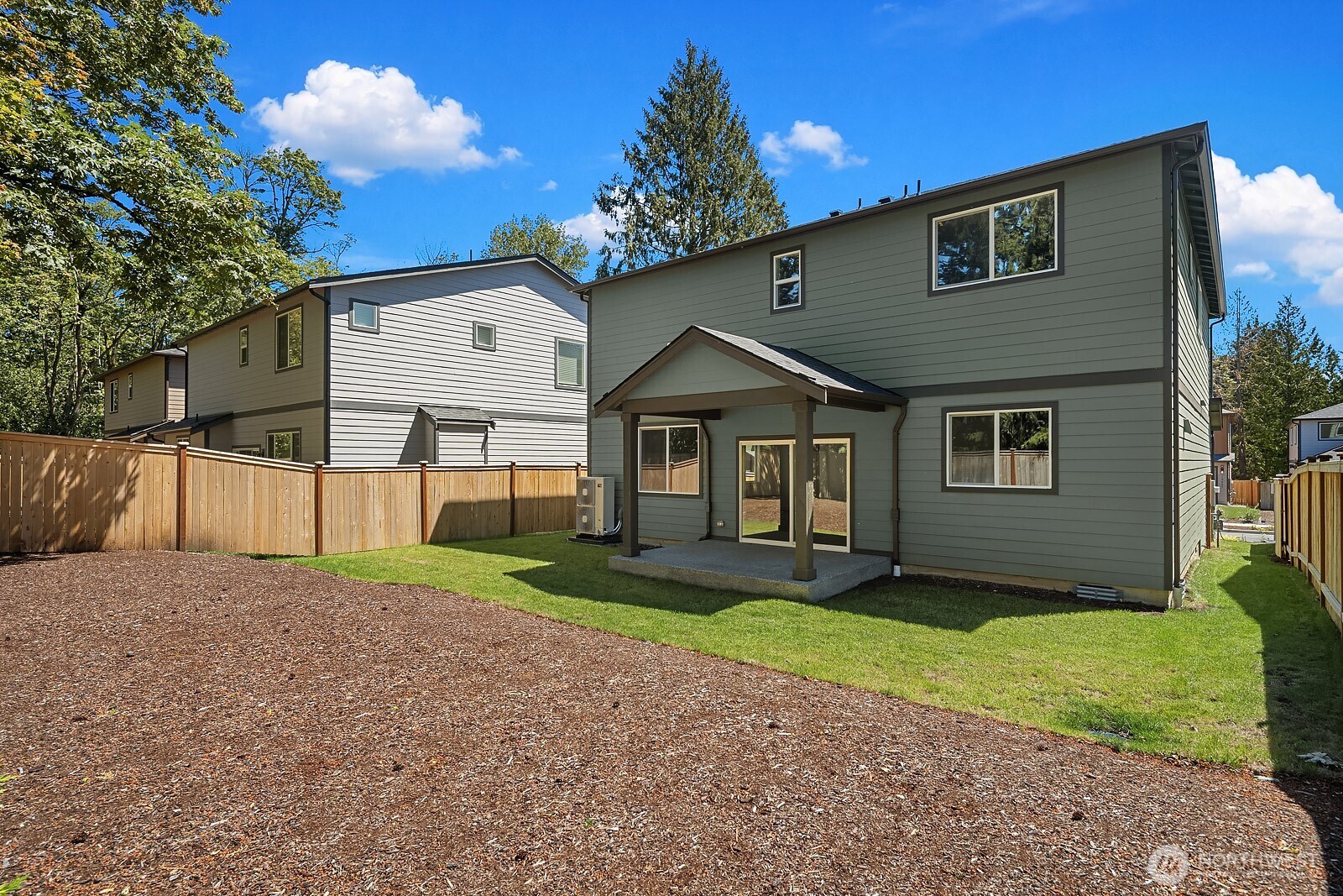 10668 Southeast 170th Place Renton, WA 98055 - Photo 22 of 40