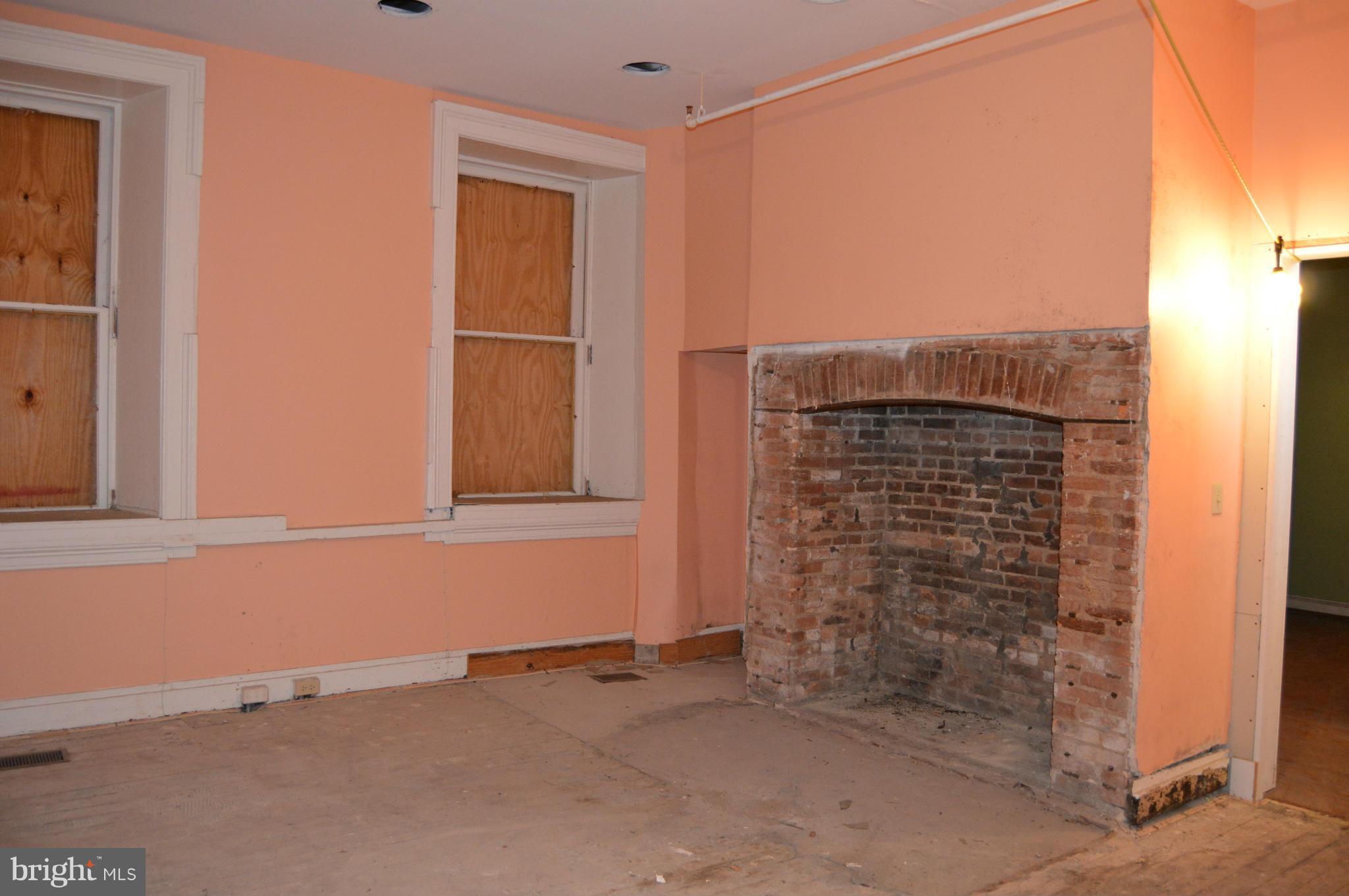 3706 Nortonia Road Baltimore, MD 21216 - Photo 6 of 15 Interior (General)