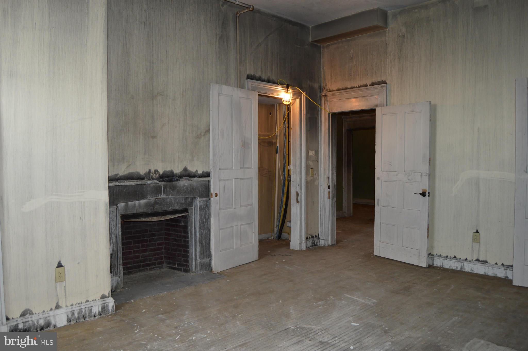 3706 Nortonia Road Baltimore, MD 21216 - Photo 9 of 15 Interior (General)