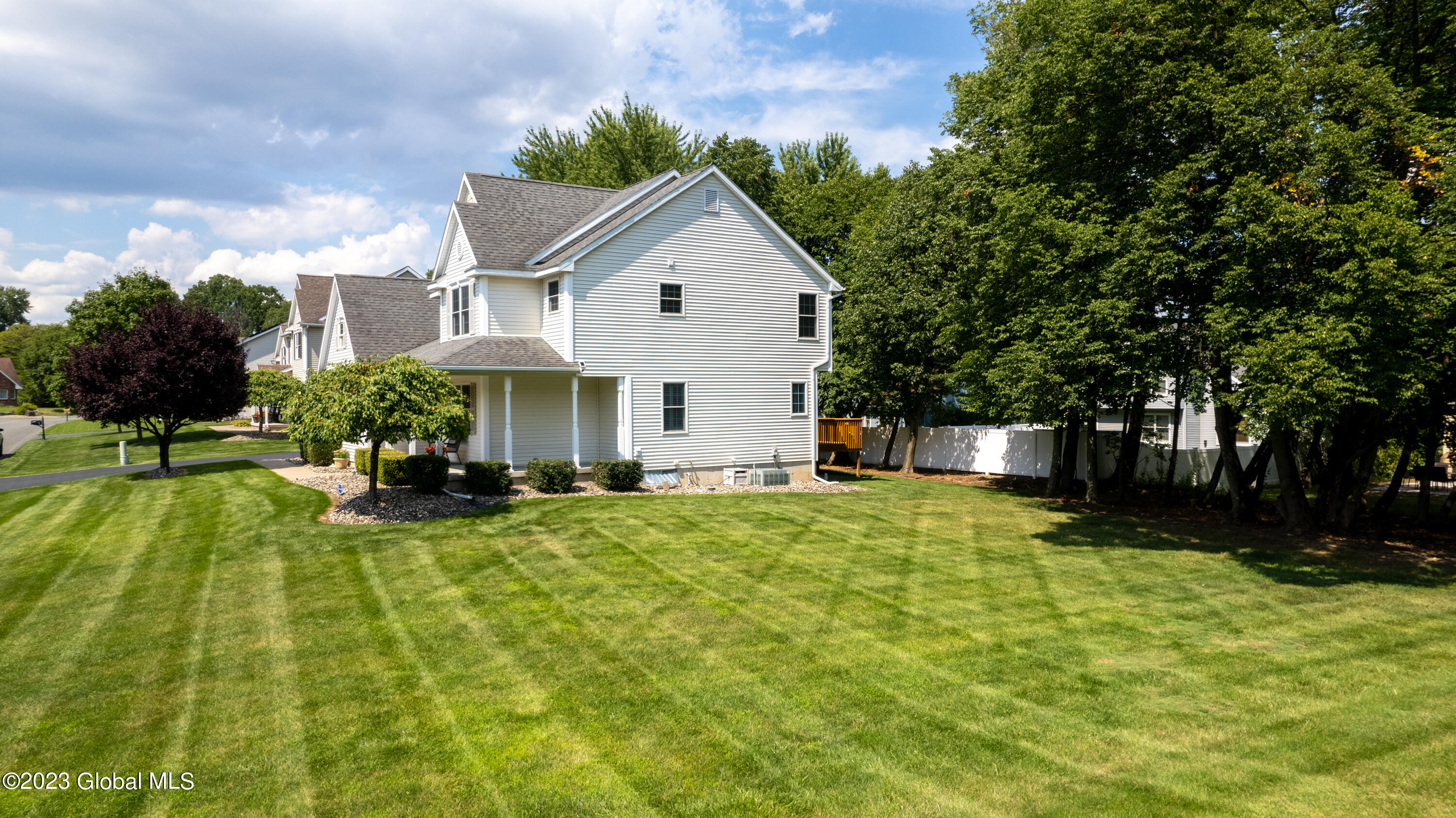 2 Rosebud Court Rensselaer, NY 12144 - Photo 35 of 45 1 (47)