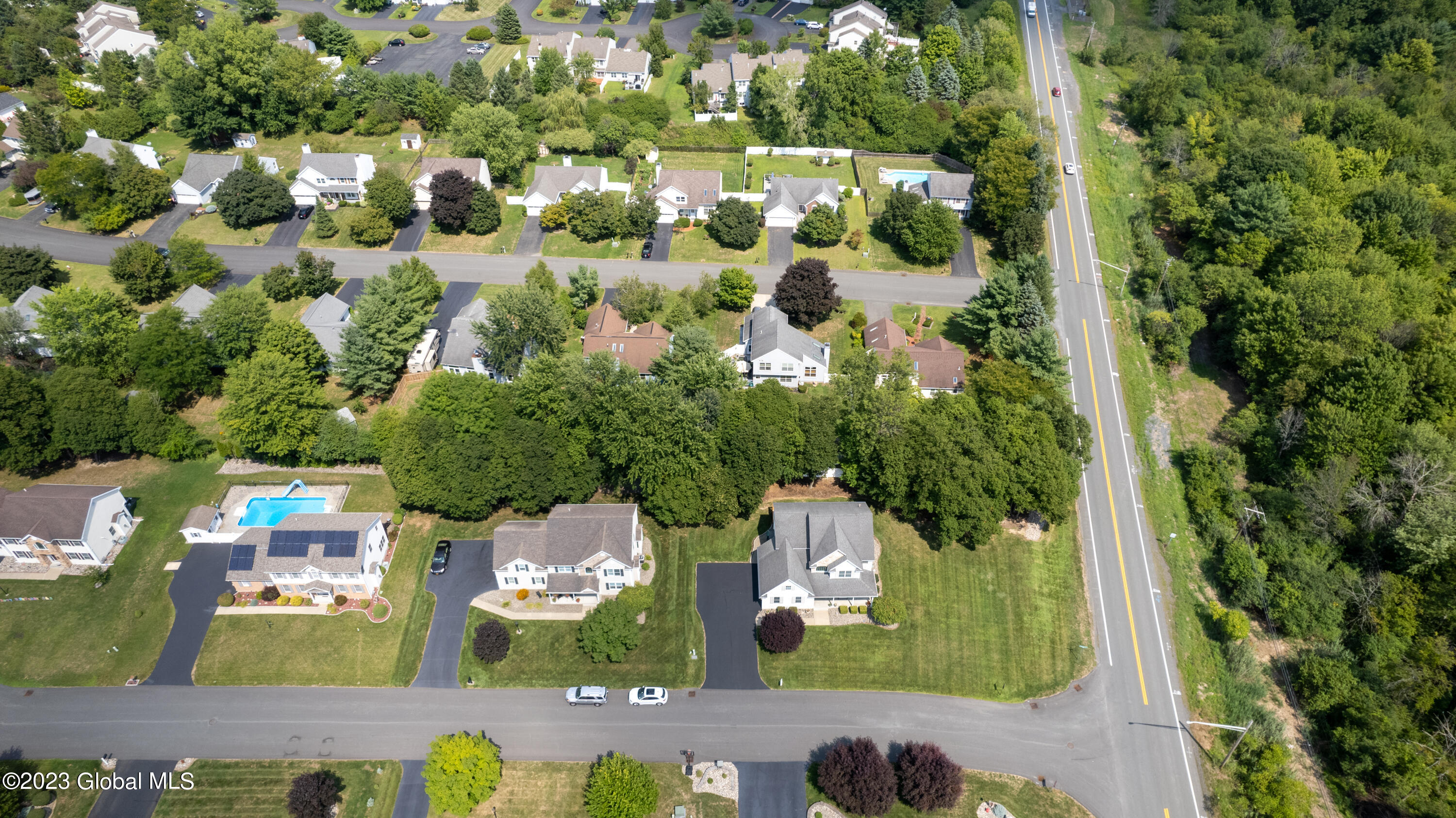2 Rosebud Court Rensselaer, NY 12144 - Photo 41 of 45 1 (40)