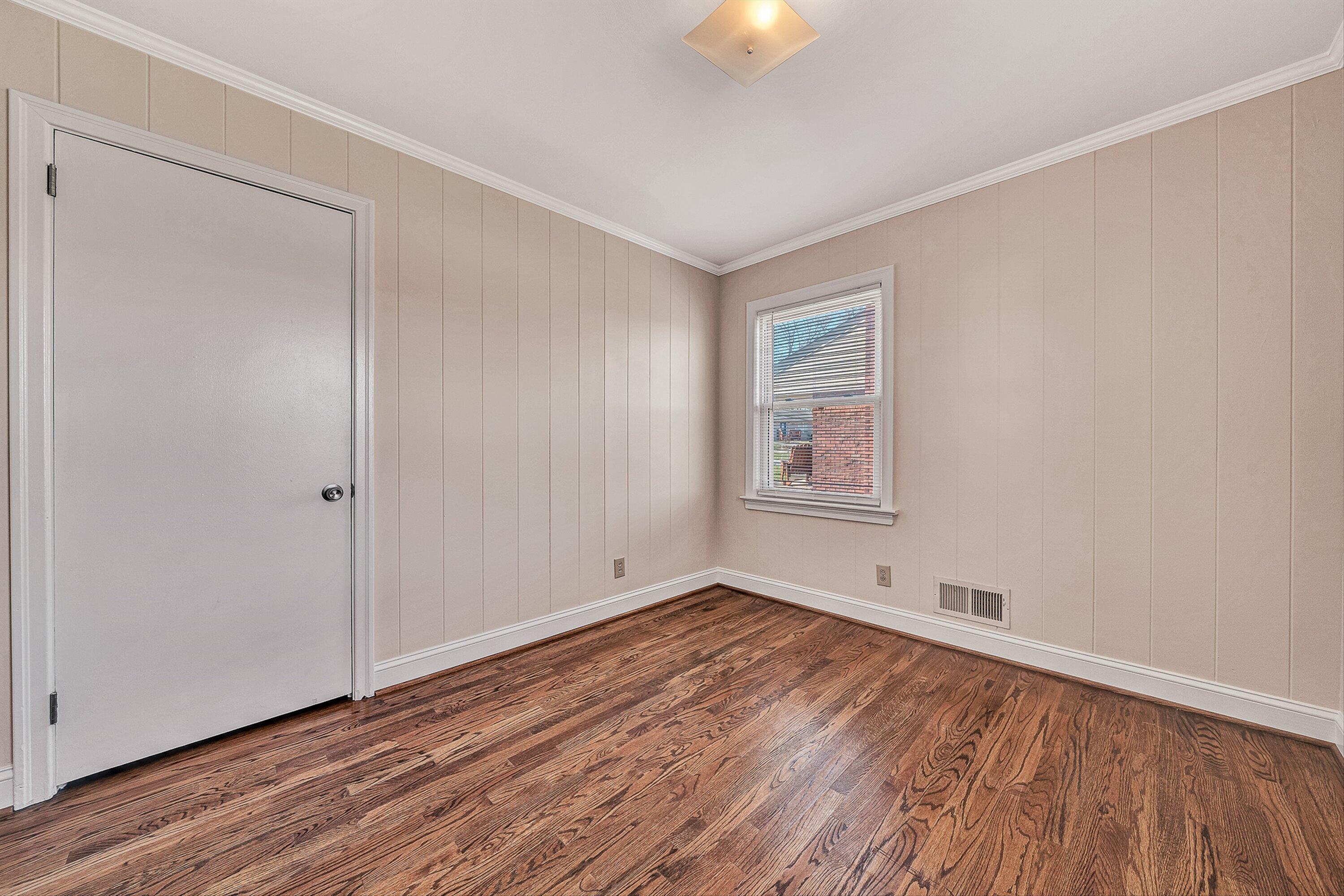 1013 Gardens Road Southwest Roanoke, VA 24014 - Photo 20 of 43 20-VM-05311