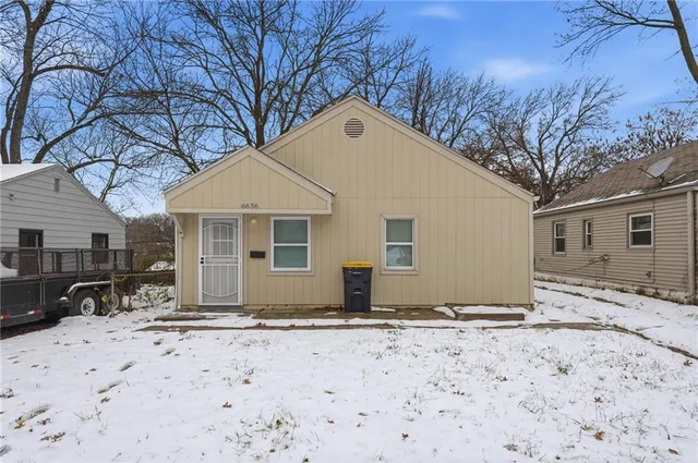 $79,000 | 6656 Bales Avenue, Kansas City, MO 64132