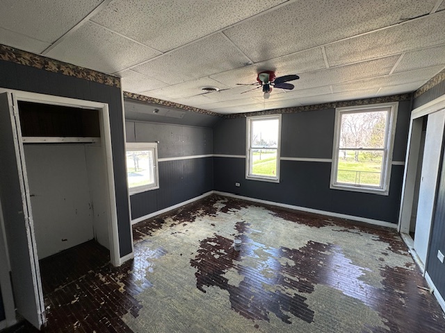 102 North Jackson Street Gardner, IL 60424 - Photo 17 of 23 a view of room with a ceiling fan and window