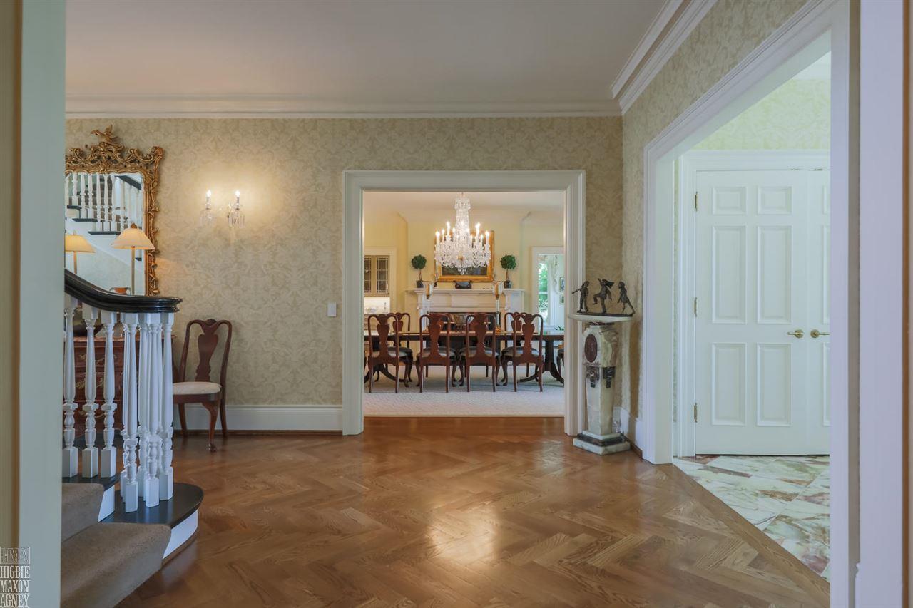 625 Lake Shore Road Grosse Pointe, MI 48236 - Photo 6 of 59 50021543-5.JPG