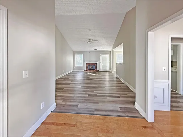 $2,300 | 3028 Express Lane Northeast, Buford, GA 30519