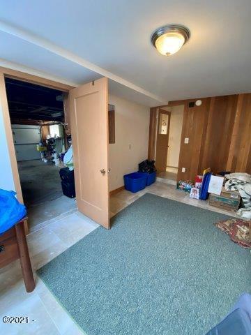 2719-2721 Northeast Holmes Road Lincoln City, OR 97367 - Photo 25 of 33 2721