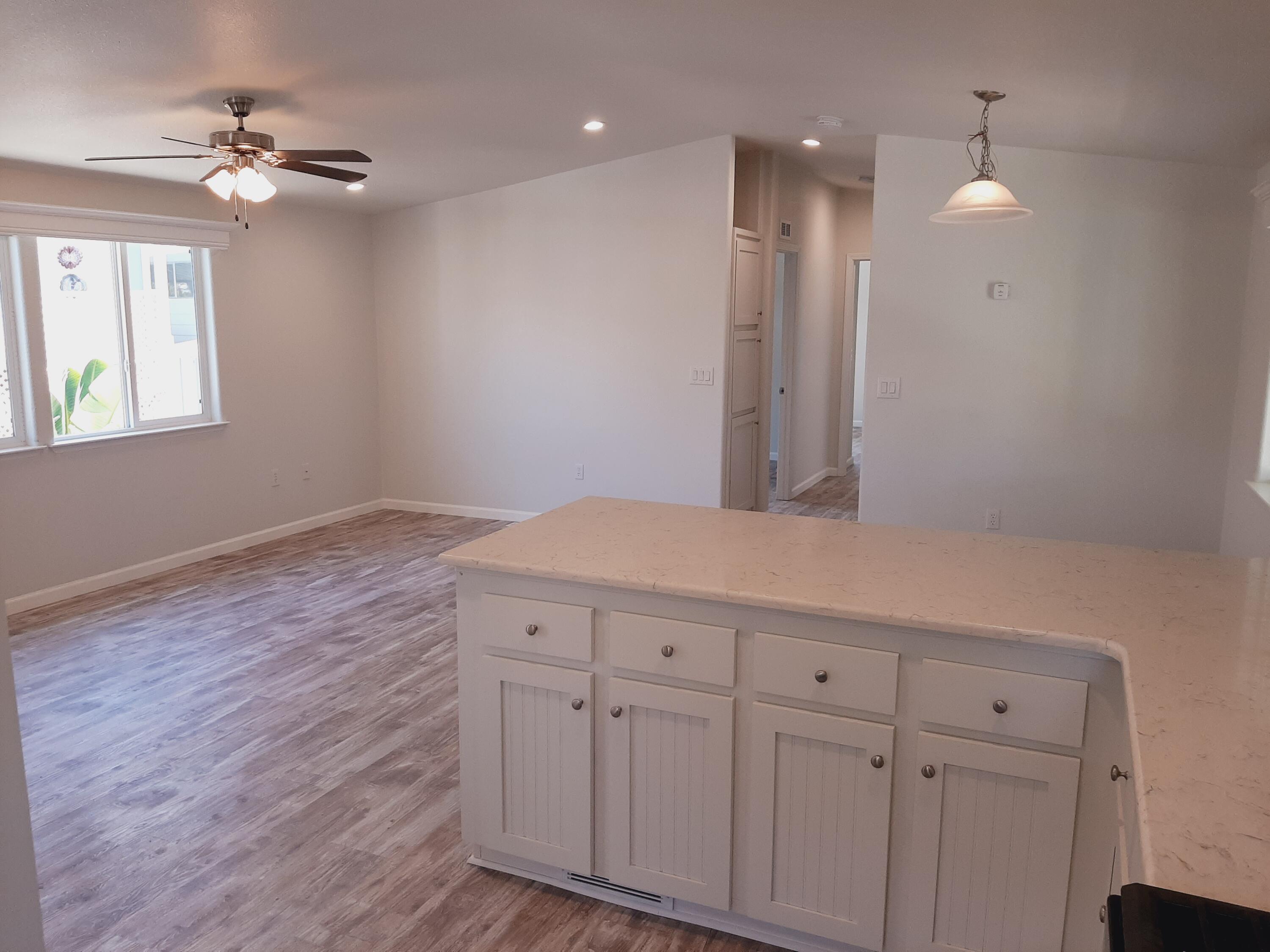 333 Old Mill Road, Unit 36 Santa Barbara, CA 93110 - Photo 4 of 19 Living Room