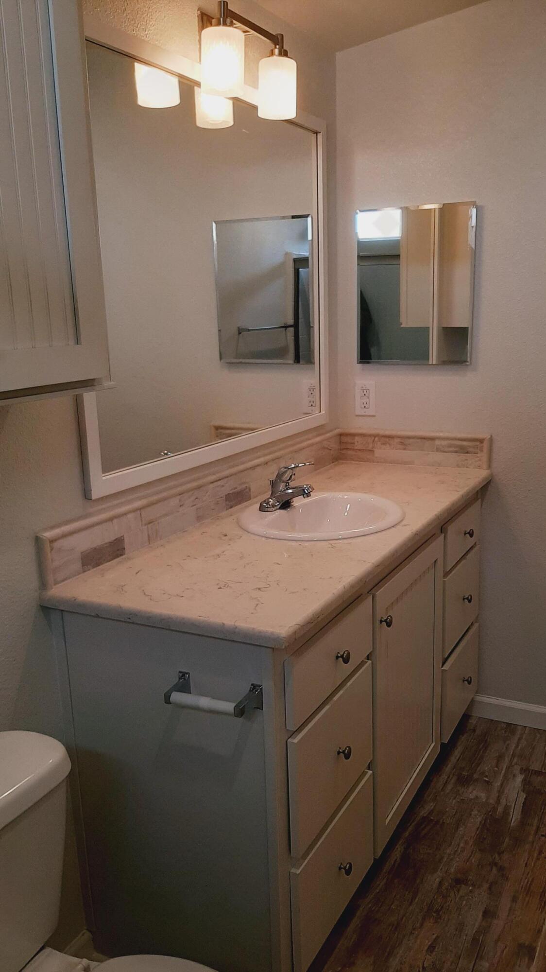 333 Old Mill Road, Unit 36 Santa Barbara, CA 93110 - Photo 10 of 19 Master Bath