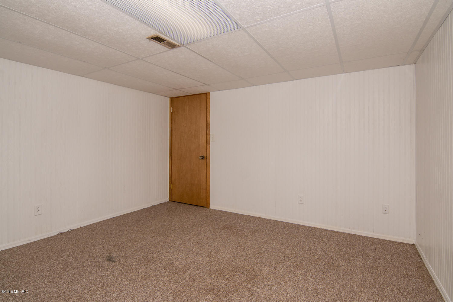 1446 Princeton Road Muskegon, MI 49441 - Photo 25 of 28 25