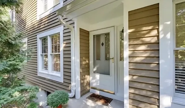 $3,850 | 8 Harrow Lane, Bedminster, NJ 07921