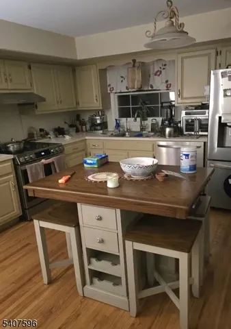 $3,850 | 8 Harrow Lane, Bedminster, NJ 07921