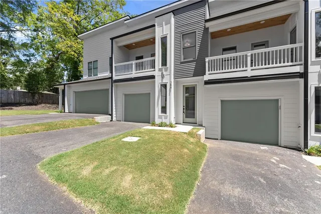 $399,000 | 380 Forrest Avenue, Gainesville, GA 30501