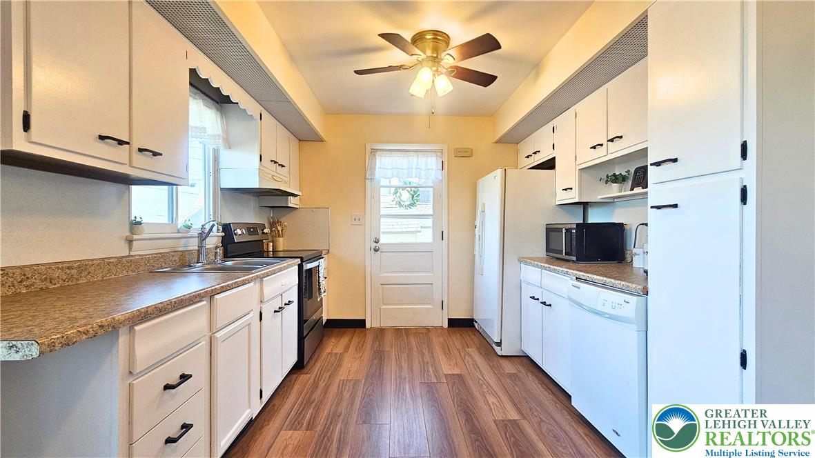 875 Poplar Road Hellertown, PA 18055 - Photo 13 of 33