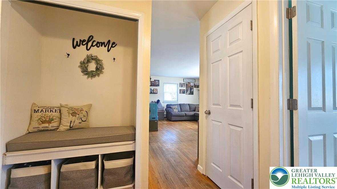 875 Poplar Road Hellertown, PA 18055 - Photo 15 of 33