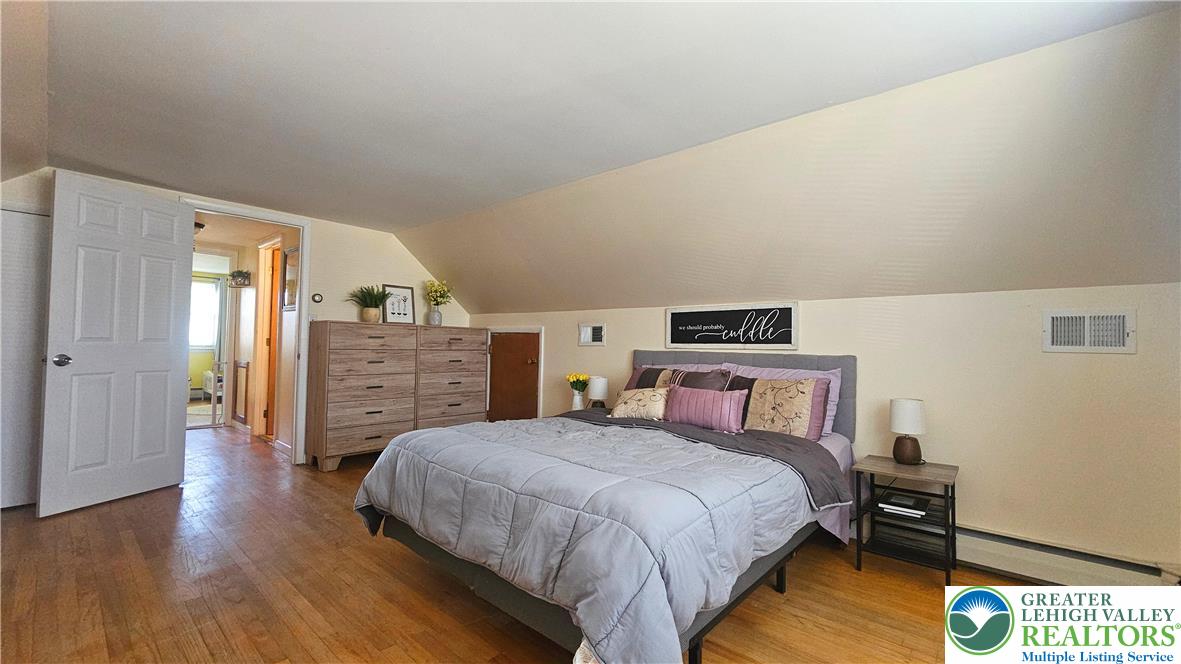 875 Poplar Road Hellertown, PA 18055 - Photo 21 of 33