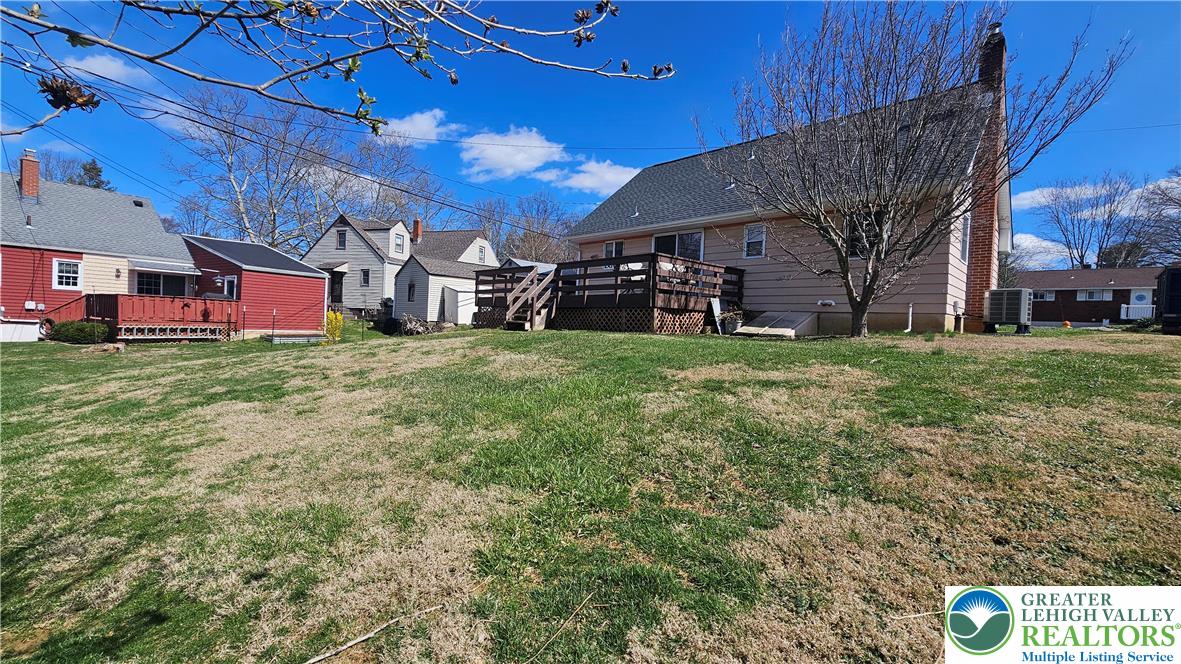 875 Poplar Road Hellertown, PA 18055 - Photo 29 of 33