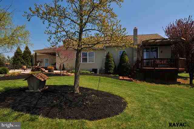 5144 Robin Road Dover, PA 17315 - Photo 2 of 29 Gallery Image 2