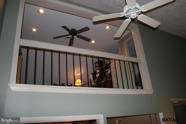 5144 Robin Road Dover, PA 17315 - Photo 19 of 29 Gallery Image 19