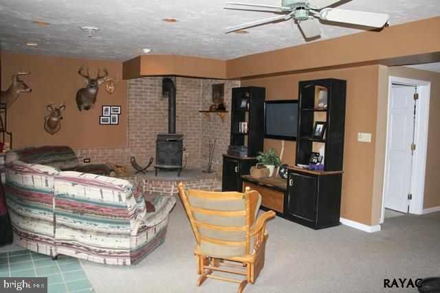 5144 Robin Road Dover, PA 17315 - Photo 24 of 29 Gallery Image 24