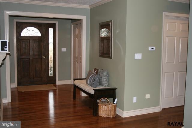 5144 Robin Road Dover, PA 17315 - Photo 6 of 29 Gallery Image 6