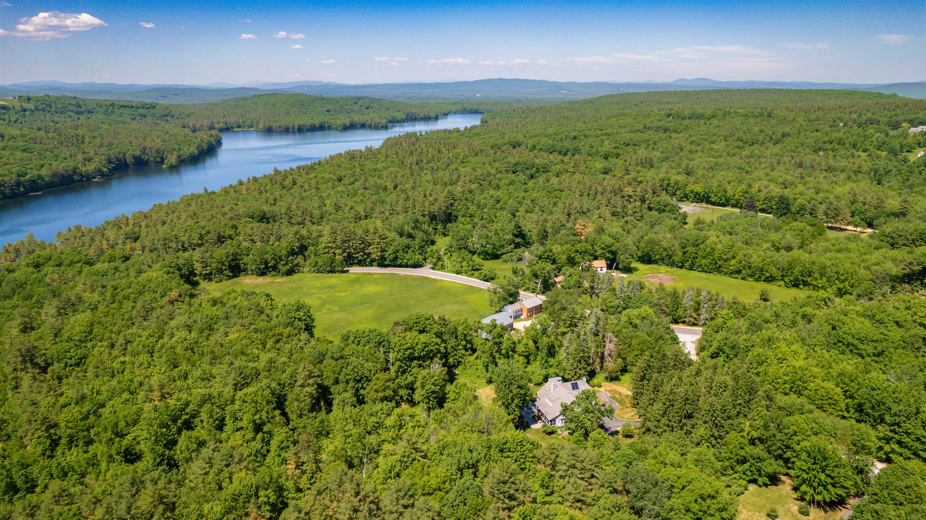 8 Coventry Road Concord, NH 03301 - Photo 31 of 40